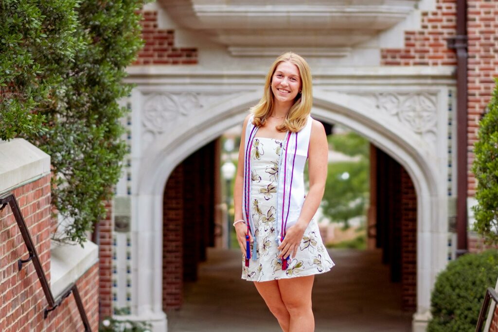 Best Graduation Photographer in Richmond Virginia