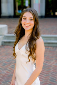 Graduation_Photos_Bella_Hauser-16 Best girls portrait in Richmond Virginia