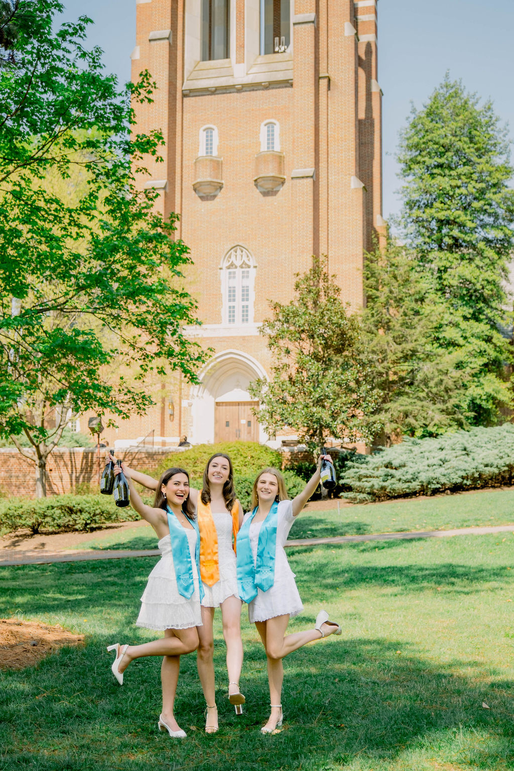 Graduation_University_Of_Richmond_Group_Pictures-112