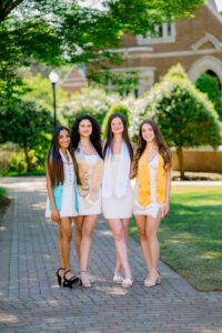 Graduation_Group_Pictures-12