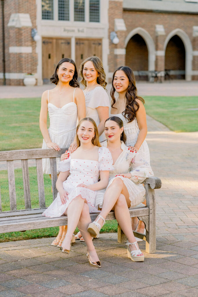 Group Graduation Pictures at the University of Richmond